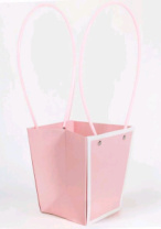 Пакет матовый "Мастхэв" малый 13,5*9,5*15см пудровый с белыми линиями