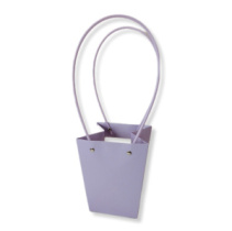 Пакет под цветы 13*9,5*15см Конус Светло-сиреневый с пластиковой ручкой