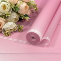 Плёнка 59см 800г матовая с двойной белой полосой 55мкм розовый-672