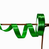 Лента атласная,20mmx25yards, цв. зеленый Лента атласная,20mmx25yards, цв. зеленый