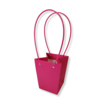 Пакет под цветы 13*9,5*15см Конус Фуксия с пластиковой ручкой