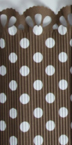 Гофрированная бумага "Горох" 50см*66см кофе Гофрированная бумага "Горох" 50см*66см кофе