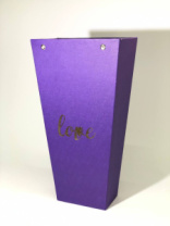 Трапеция прямоугольная 340*180*110 с золот. тиснением "Love" фиолетовый Трапеция прямоугольная 340*180*110 с золот. тиснением "Love" фиолетовый