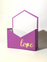 Конверт 180*240*70 с золот. тиснением "love" фуксия