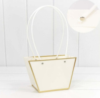 Пакет подарочный "Ваза для цветов" 21*13,5*10,5 с золотой рамкой белый 