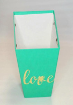 Трапеция со спинкой 210*120*70 с тиснением "Love" зеленый Трапеция со спинкой 210*120*70 с тиснением "Love" зеленый