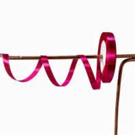 Лента атласная,10mmx25yards, цв. малиновый Лента атласная,10mmx25yards, цв. малиновый