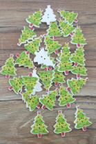 Фигурки из фанеры 35*24мм "Новогодняя елка" (30шт) SF-2210 Фигурки из фанеры 35*24мм "Новогодняя елка" (30шт) SF-2210