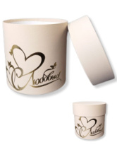 Коробка круглая 13,5*13,5 с тиснением "Два Сердца" ваниль