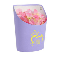 Ваза Овал 12,5*13,5*18 с тиснением "Ты в моём сердце" сиреневая Ваза Овал 12,5*13,5*18 с тиснением "Ты в моём сердце" сиреневая