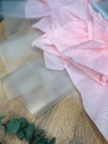 Быстросборная упаковка Форма №5. Цвет: матовая пленка с розовой тишью,размер букета:в50,ш40 Быстросборная упаковка Форма №5. Цвет: матовая пленка с розовой тишью,размер букета:в50,ш40