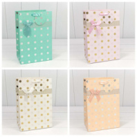 Пакет подарочный "Леди" с тиснением (микс) 20*30*13 230г 1/20 1/240 Пакет подарочный "Леди" с тиснением (микс) 20*30*13 230г 1/20 1/240