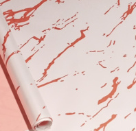 Матовая пленка двухсторонняя на втулке 50мкр "Мрамор" красный/нежно-розовый 60см*10 ярд ± 5%