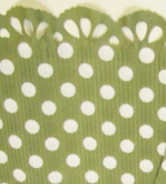 Гофрированная бумага "Горох" 50см*66см оливковая Гофрированная бумага "Горох" 50см*66см оливковая