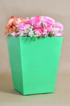 Трапеция с дном 225*180*180 бумага матовая зеленая