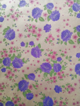 Крафт бумага Пионы фиолетовый  на коричневом фоне 720 мм/60гр/10м ± 5%