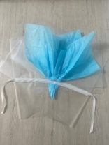 Быстросборная упаковка Форма №1. Цвет пленки: мат. прозрачный с голубой.тиш.; размер букета: в40,ш35 Быстросборная упаковка Форма №1. Цвет пленки: мат. прозрачный с голубой.тиш.; размер букета: в40,ш35