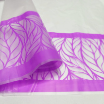 Пленка матовая с рисунком 50 мкр "Листья" фуксия 60см*10 ярд ± 5%