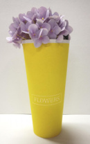 Конус под цветы 10*14*30 с тиснением "Flowers" желтый