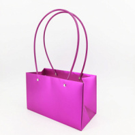 Пакет подарочный "Мастхэв" металллизированный прямоугольный, 22х10х13 см, фуксия